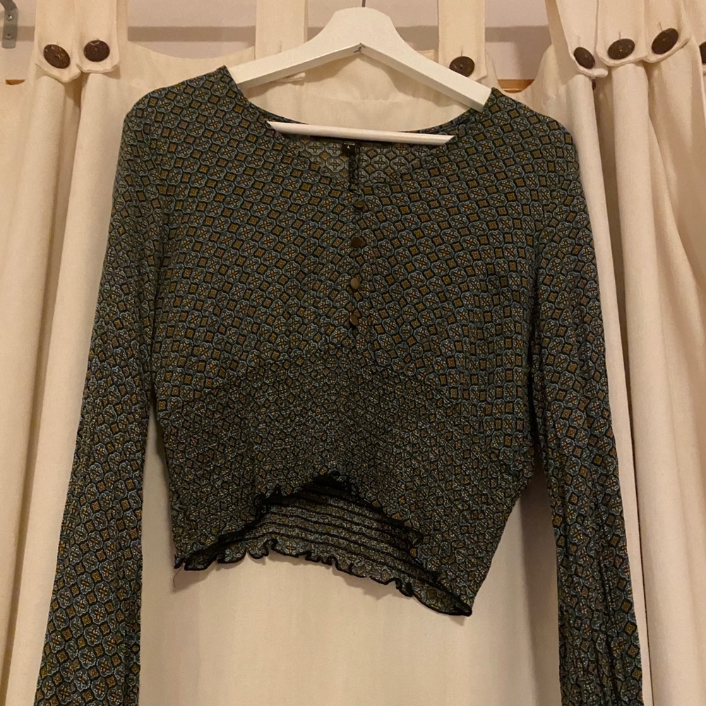 Green bohemian top